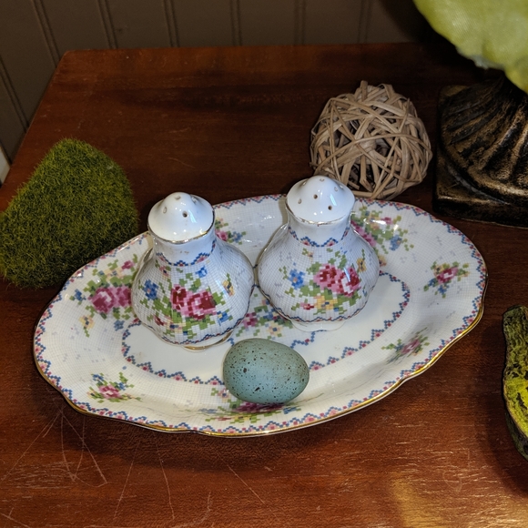 Royal Albert Other - Royal Albert Salt and Pepper And Dish 8